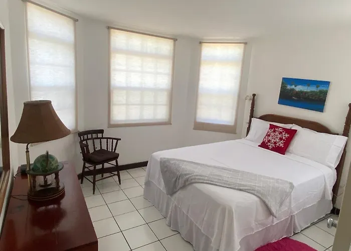 A19 Sea Castles Ocean View Apartment *
