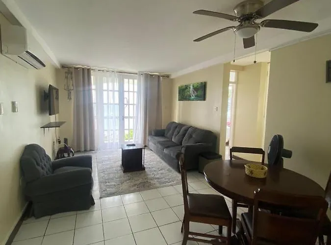 A19 Sea Castles Ocean View Apartment Montego Bay